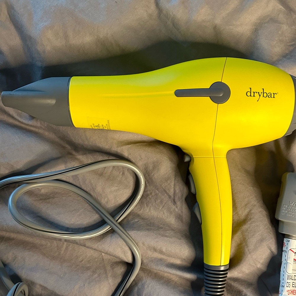 Drybar buttercup dryer and rotating styling wand! $90 like new!